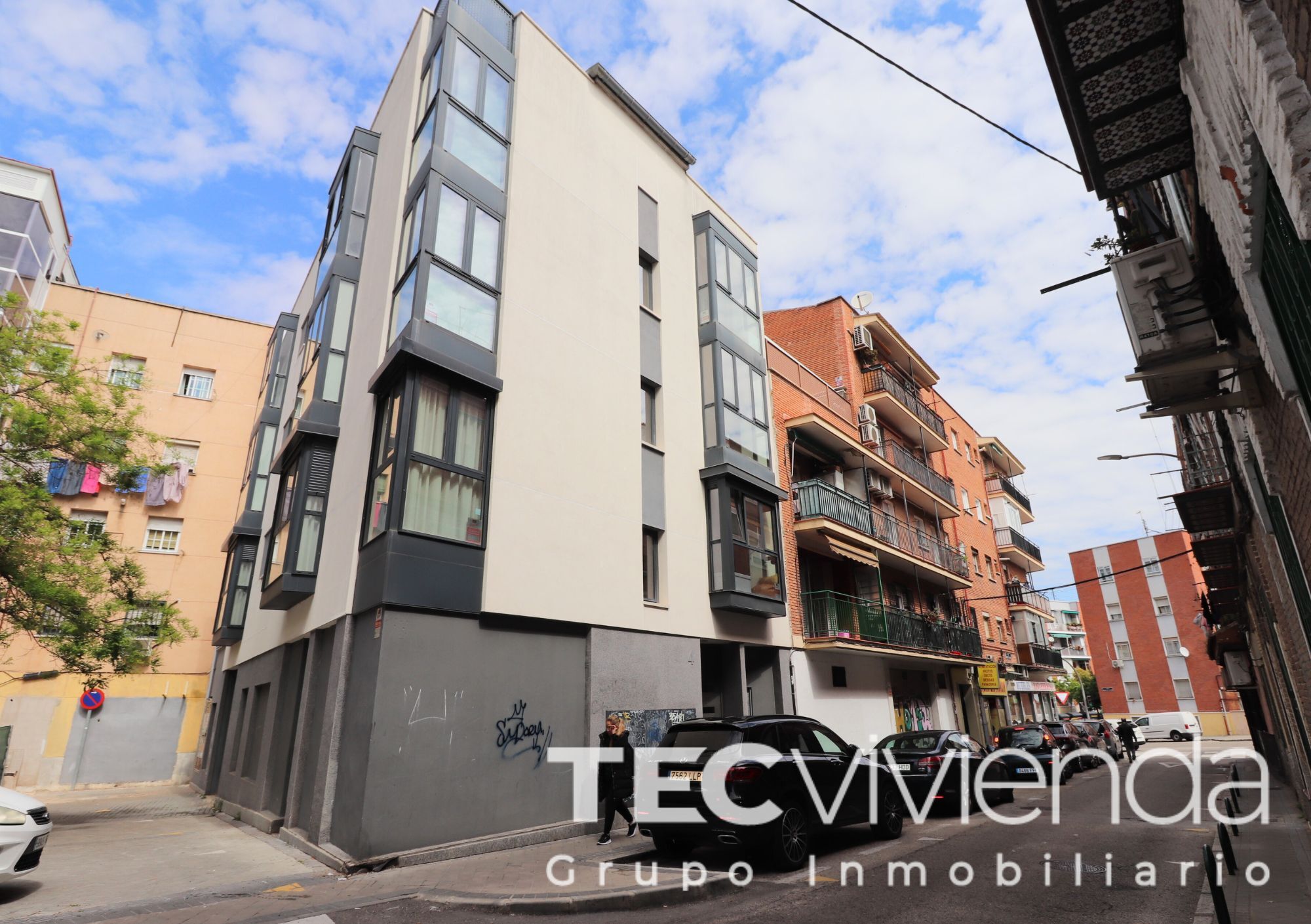 Immeuble residentiel dans Madrid, Madrid à vendre Photo de l’immeuble– Image 1 sur 2