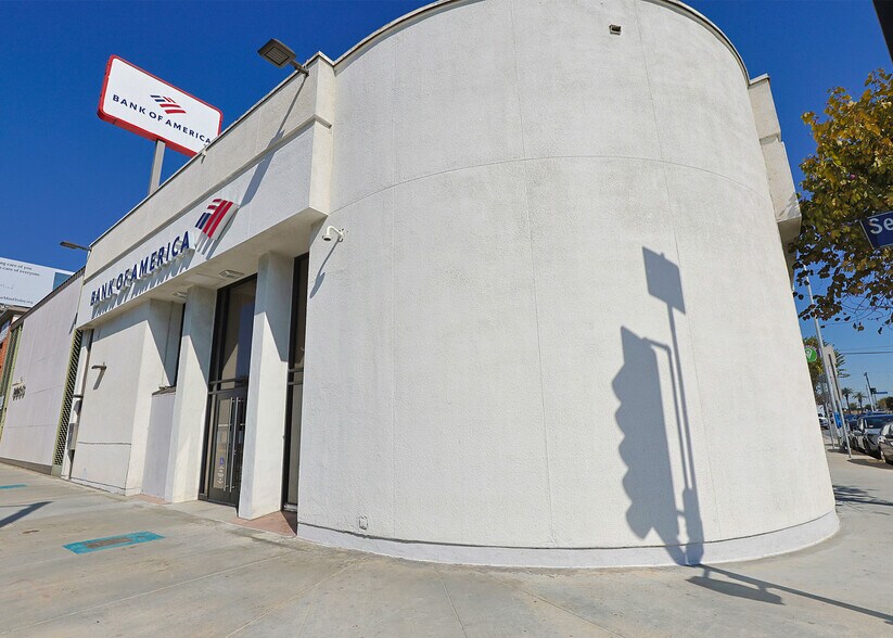 8946 S Sepulveda Blvd, Los Angeles, CA à vendre - Photo de l’immeuble – Image 3 sur 3