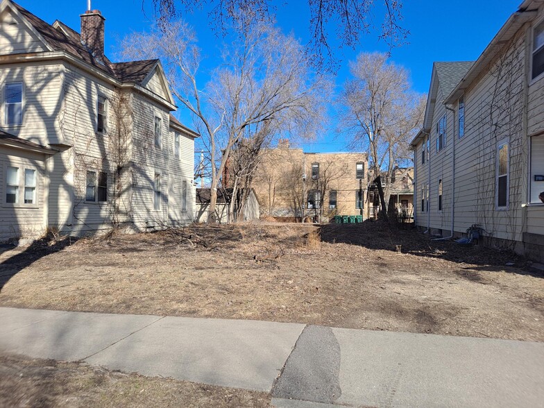 2505 Aldrich S ave, Minneapolis, MN à vendre - Photo de l’immeuble – Image 2 sur 5