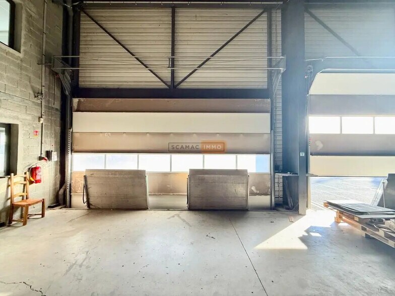 Bureau dans Fréjus à louer - Photo intérieure – Image 3 sur 9