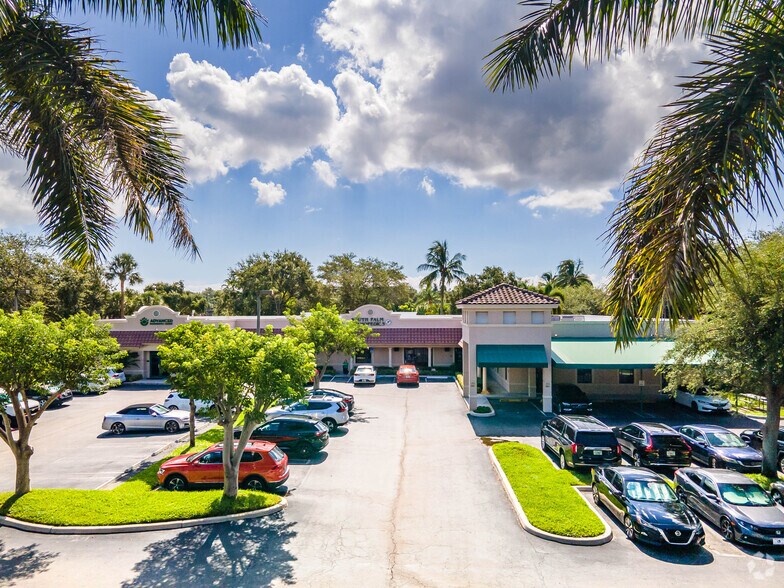 4800 Linton Blvd, Delray Beach, FL à louer - Photo principale – Image 1 sur 18