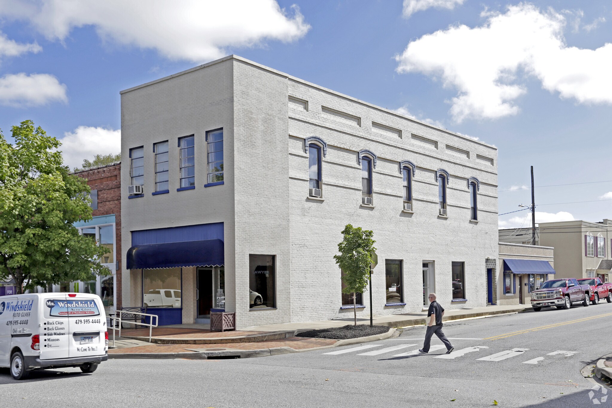 101 Holcomb St, Springdale, AR à louer Photo principale– Image 1 sur 15