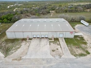 100 Lupita Cir, Del Rio, TX à louer Aérien– Image 2 sur 11