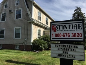 4942 Main St, Bridgeport, CT à louer Photo intérieure– Image 1 sur 12