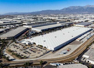 Plus de détails pour 3450 Dulles Dr, Jurupa Valley, CA - Industriel/Logistique à louer
