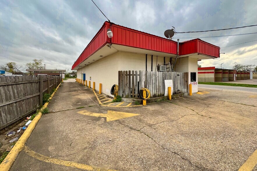 1480 Washington Blvd, Beaumont, TX à vendre - Photo de l’immeuble – Image 2 sur 9