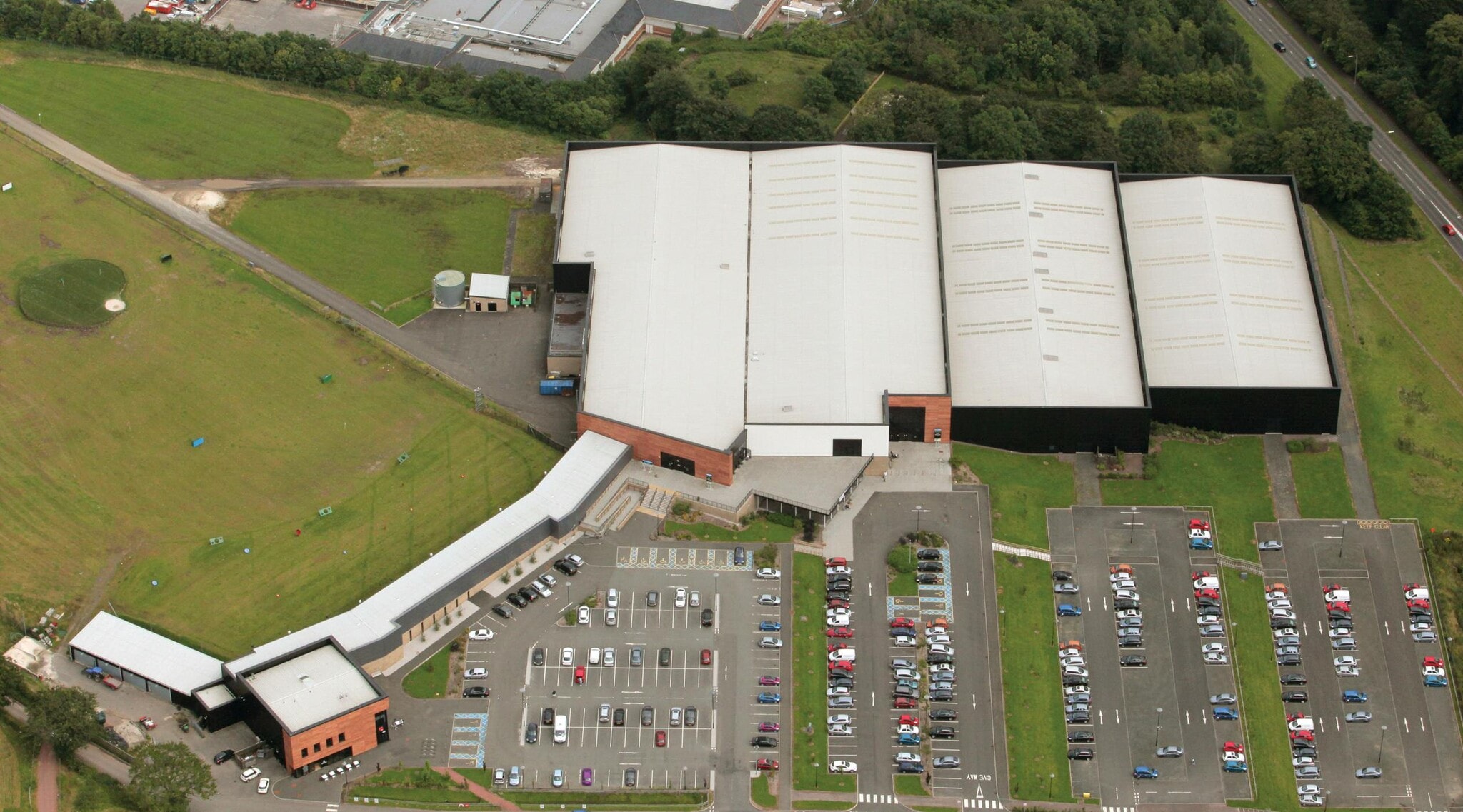 Stewartfield Way, East Kilbride à louer Photo de l’immeuble– Image 1 sur 5