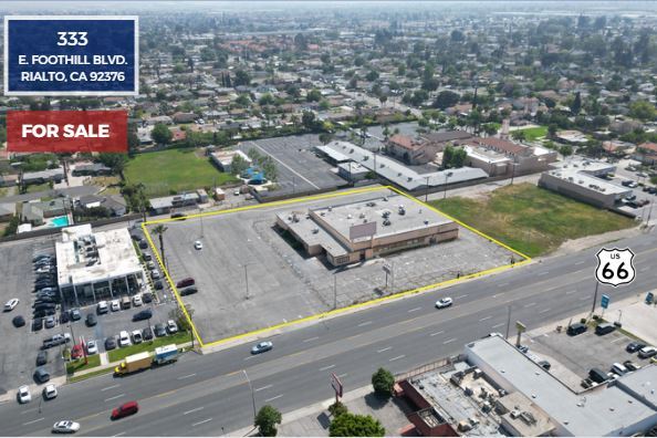 333 E Foothill Blvd, Rialto, CA à vendre - Photo de l’immeuble – Image 1 sur 5