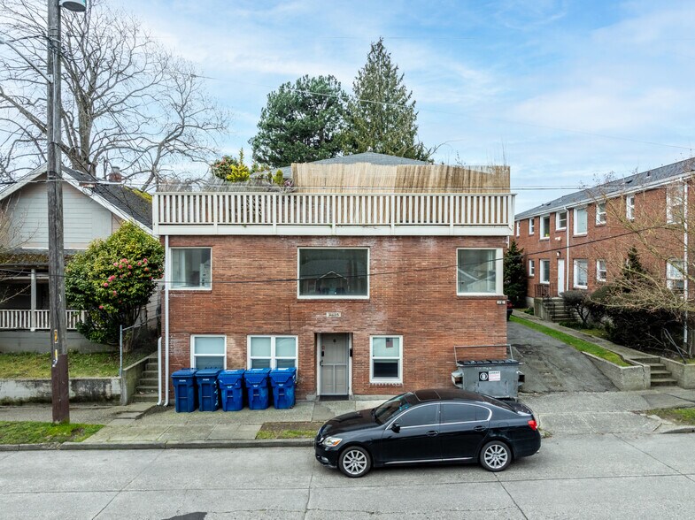 7329 15th Ave NW, Seattle, WA à vendre - Photo de l’immeuble – Image 2 sur 16