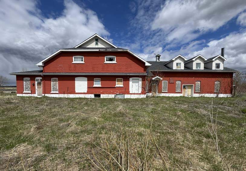 305 Rang Du Pays-Brulé, Saint-Célestin, QC à vendre - Photo de l’immeuble – Image 2 sur 7