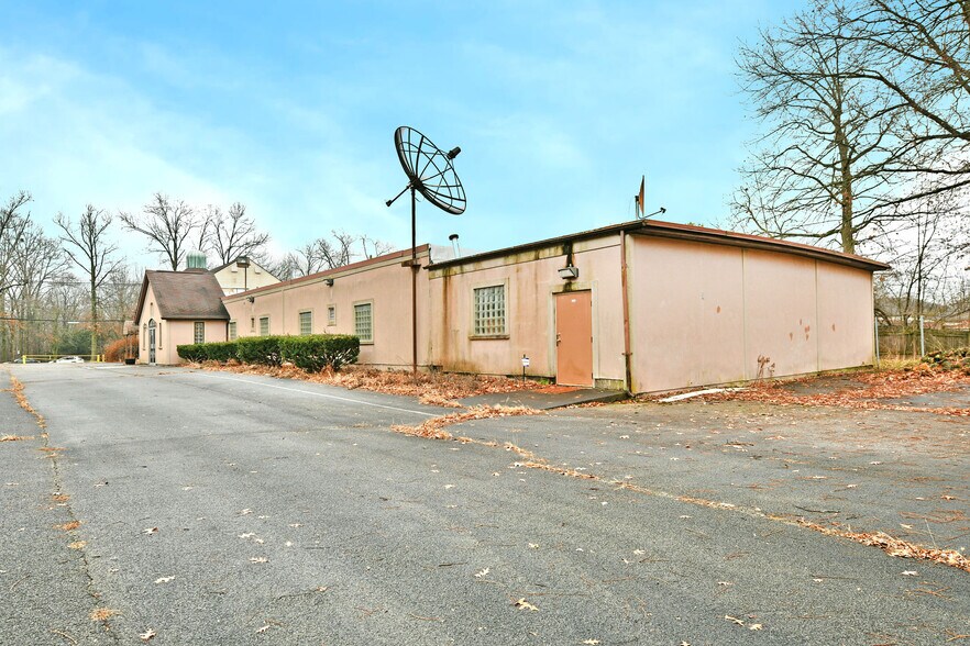 3480 Ridge Ave SE, Warren, OH à vendre - Photo de l’immeuble – Image 2 sur 13