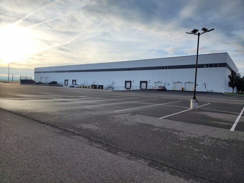 19223 E Euclid Ave, Spokane Valley, WA à louer - Photo de l’immeuble – Image 2 sur 6