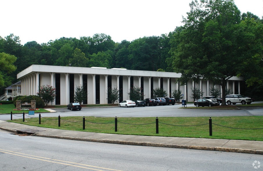 90 W Wieuca Rd NE, Atlanta, GA à vendre - Photo principale – Image 1 sur 5