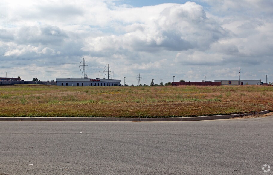 9175 N Owasso Expy, Owasso, OK à vendre - Photo de l’immeuble – Image 2 sur 3