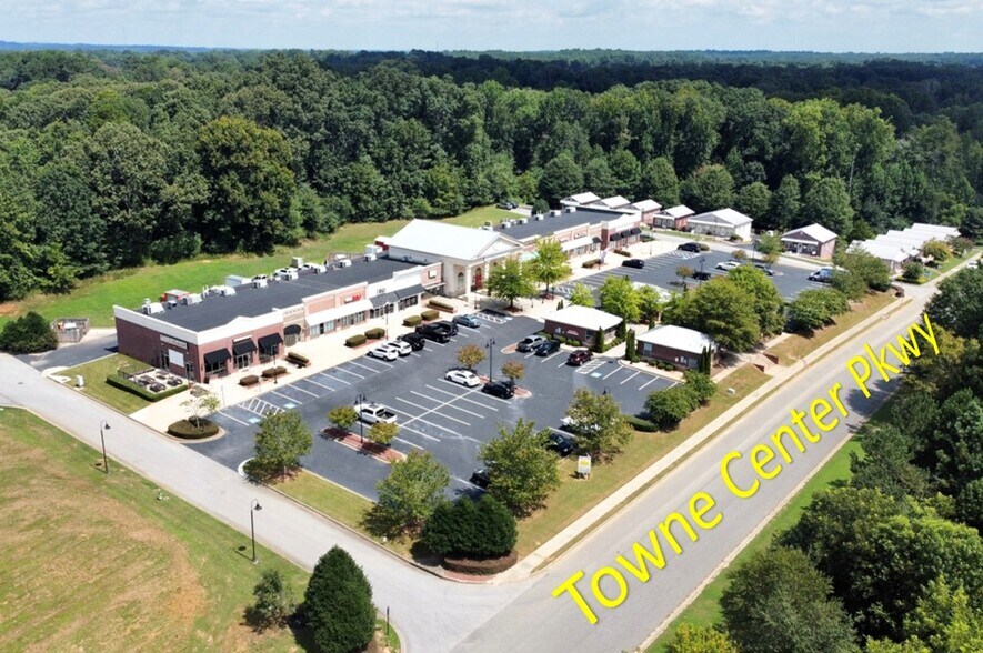 115 Towne Center Pky, Hoschton, GA à louer - Photo de l’immeuble – Image 1 sur 6