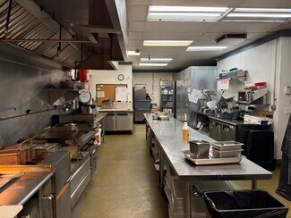 Plus de détails pour 5296 University Ave, San Diego, CA - Local commercial à louer