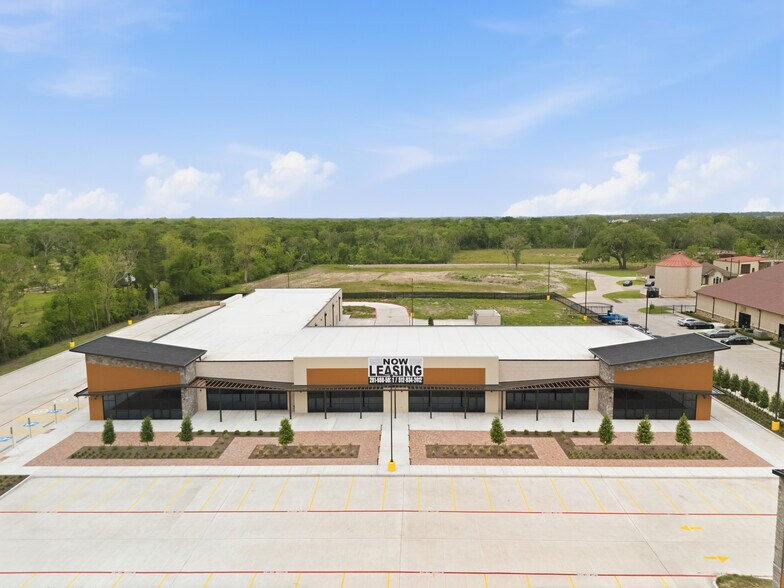 7710 FM 521, Rosharon, TX à louer - Photo de l’immeuble – Image 3 sur 24
