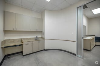 6020-6062 Fm-2920, Spring, TX à louer Photo intérieure– Image 2 sur 5