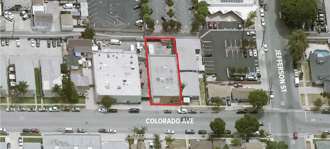 15342 Colorado Ave, Paramount, CA à vendre Photo principale– Image 1 sur 5