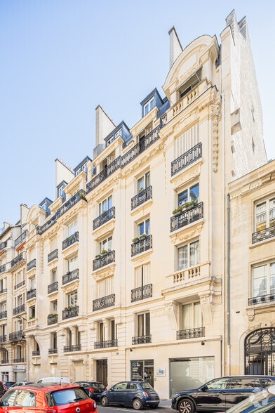 8 Rue Du Colonel Moll, Paris à louer - Photo principale – Image 1 sur 3
