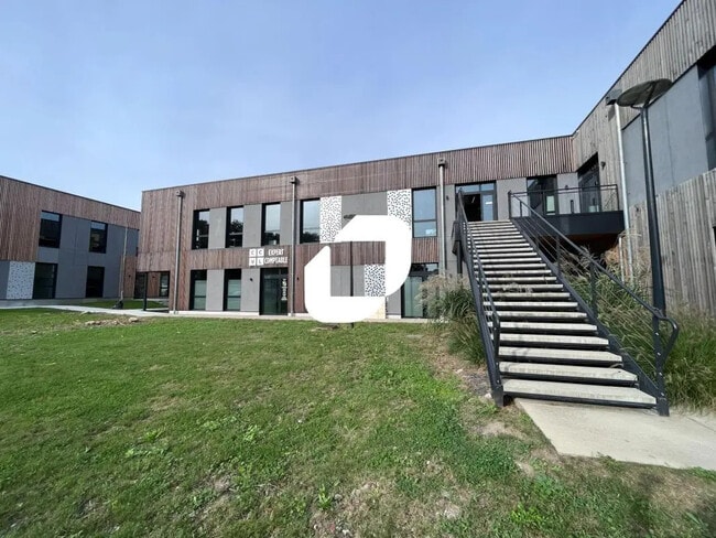 Plus de détails pour 5 Rue Pierre-Antoine Delahousse, Roncq - Bureau à vendre