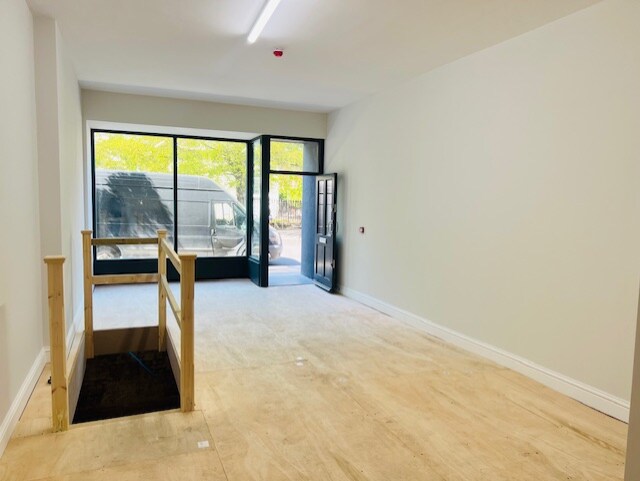 398 Richmond Rd, Twickenham à louer - Photo de l’immeuble – Image 3 sur 5