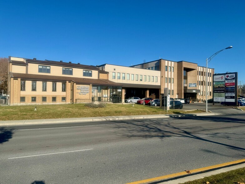 5100-5110 Boul Cousineau, Longueuil, QC à louer - Photo de l’immeuble – Image 1 sur 10