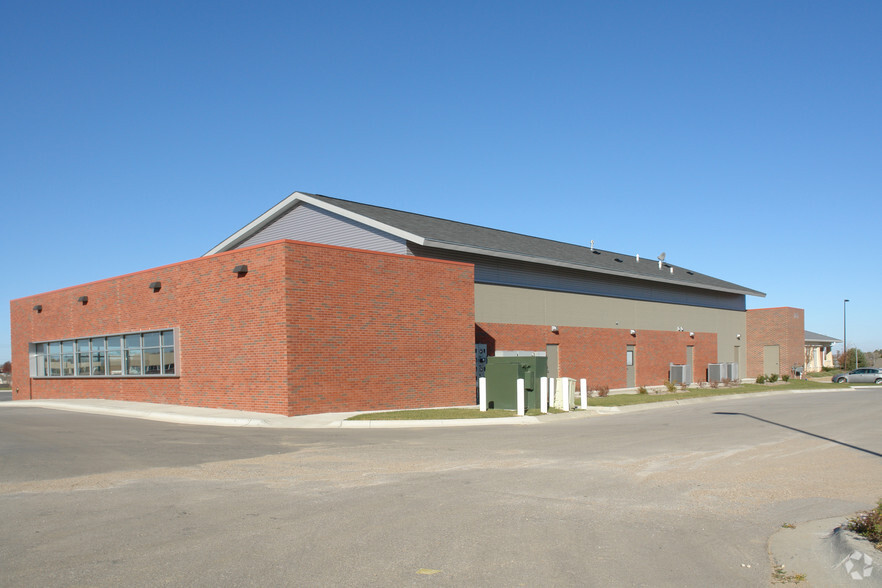 1777 N 86th St, Lincoln, NE à louer - Photo de l’immeuble – Image 3 sur 6