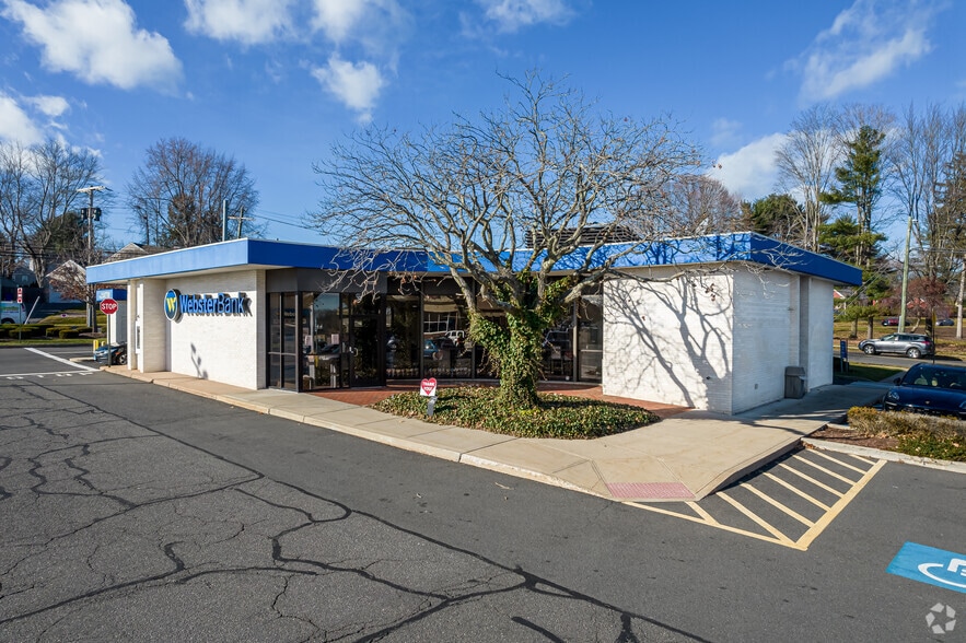 714 N Main St, West Hartford, CT à louer - Photo principale – Image 2 sur 9