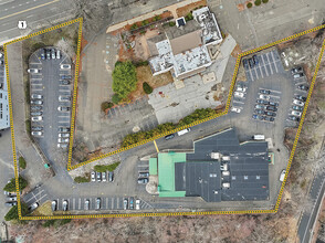 1335 Post Rd, Darien, CT - VUE AÉRIENNE  vue de carte - Image1