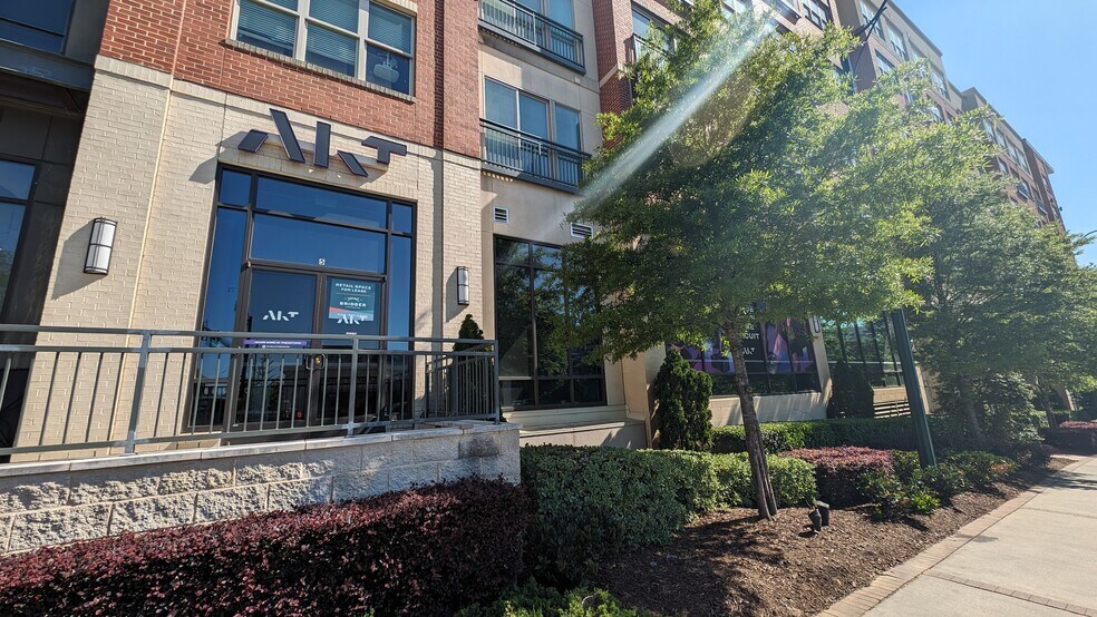 1110 Hammond Dr NE, Atlanta, GA à louer - Photo de l’immeuble – Image 2 sur 29