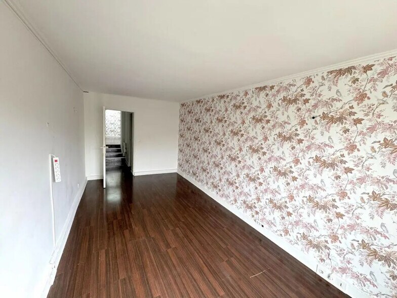 Bureau dans Versailles à louer - Photo intérieure – Image 2 sur 14