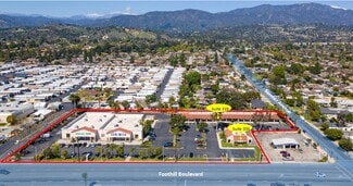 Plus de détails pour 305-355 E Foothill Blvd, Pomona, CA - Différents types d’espaces à louer