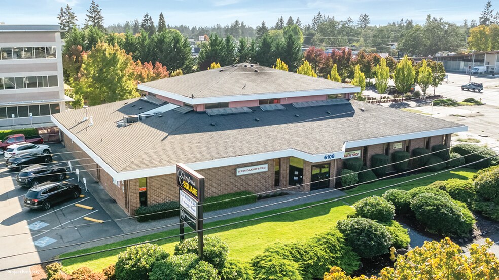 6108 Mt Tacoma Dr SW, Lakewood, WA à vendre - Photo de l’immeuble – Image 2 sur 10