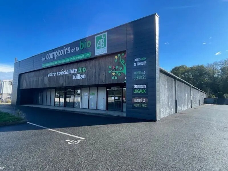 Local commercial dans Juillan à louer Photo de l’immeuble– Image 1 sur 9