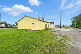 Plus de détails pour 325 E Center St, Bellevue, OH - Spécialisé à vendre