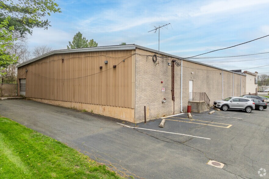 2470 US Highway 1, Lawrenceville, NJ à vendre - Photo de l’immeuble – Image 3 sur 11