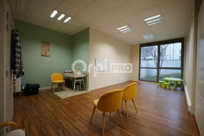 252 Route De Lyon, Lozanne à louer - Photo intérieure – Image 2 sur 4