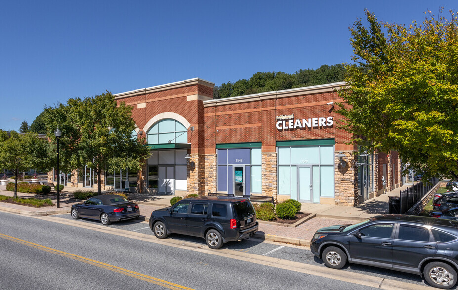 2510-2520 Quarry Lake Dr, Baltimore, MD à louer - Photo de l’immeuble – Image 3 sur 49