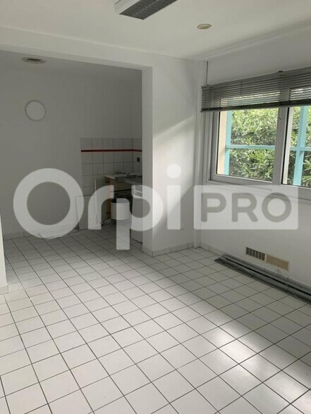 Bureau dans Pessac à louer - Photo intérieure – Image 3 sur 10