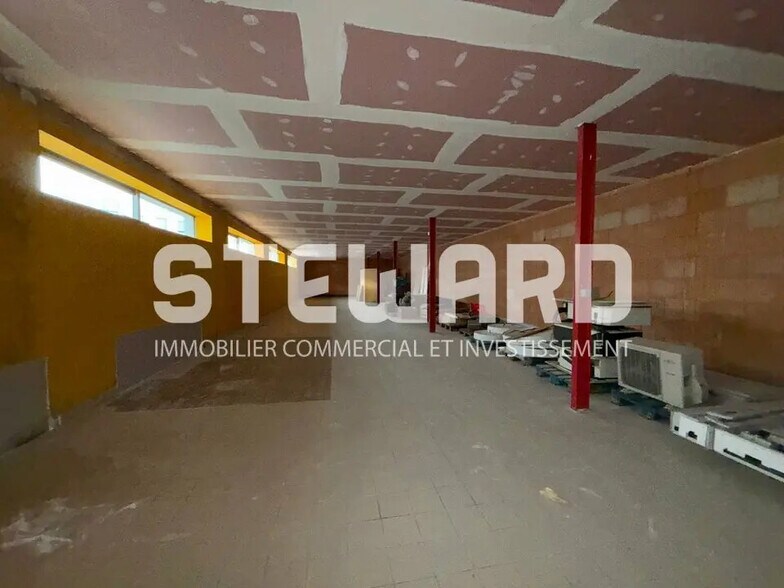 Local d’activités dans Wasquehal à louer - Photo intérieure – Image 3 sur 12