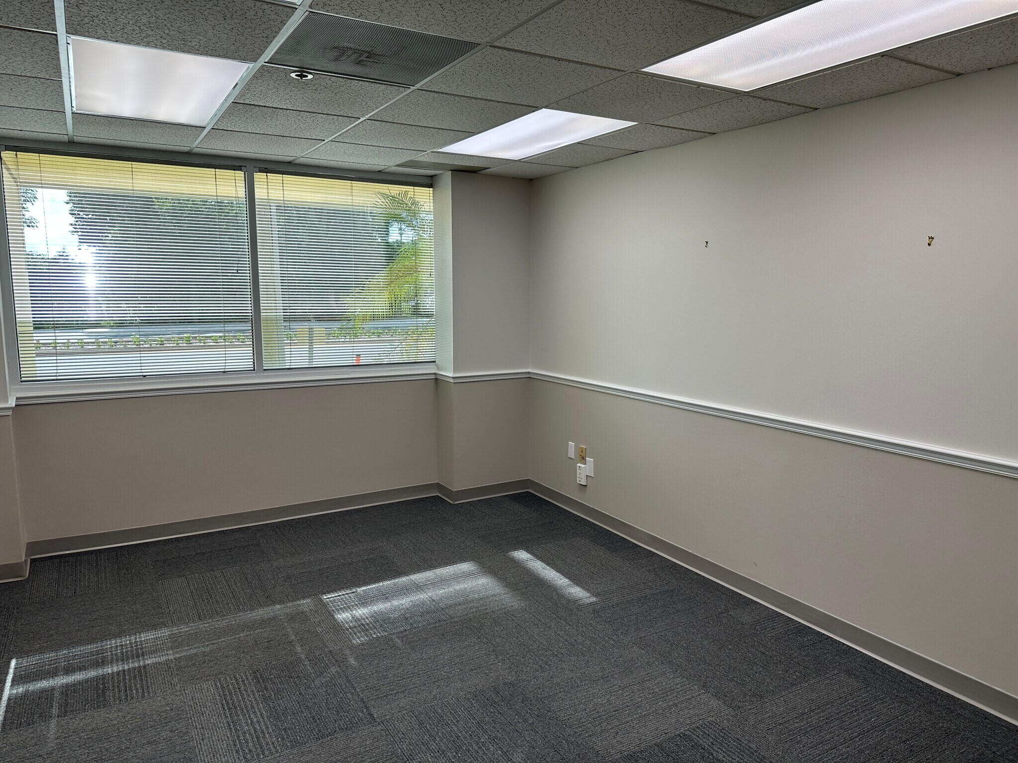 498 Palm Springs Dr, Altamonte Springs, FL à louer Photo intérieure– Image 1 sur 2