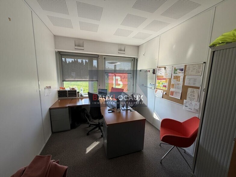 Bureau dans Avignon à louer - Photo intérieure – Image 2 sur 12