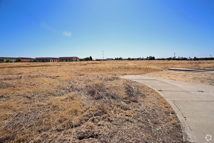 0 S Loop Rd, Rocklin, CA à vendre - Autre – Image 2 sur 5