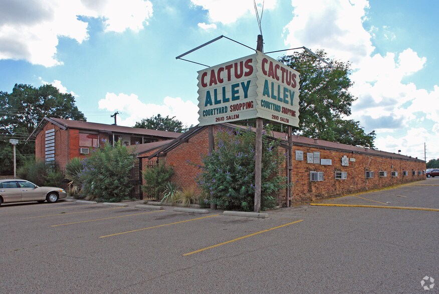 2610 Salem Ave, Lubbock, TX à louer - Photo principale – Image 2 sur 11