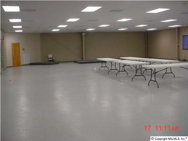 771 Whites Chapel Rd, Gadsden, AL à vendre - Photo intérieure – Image 3 sur 22
