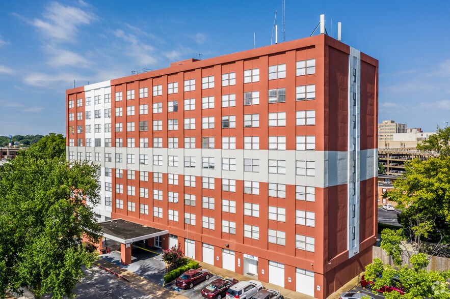 57 N Somerville St, Memphis, TN à vendre - Photo principale – Image 1 sur 35