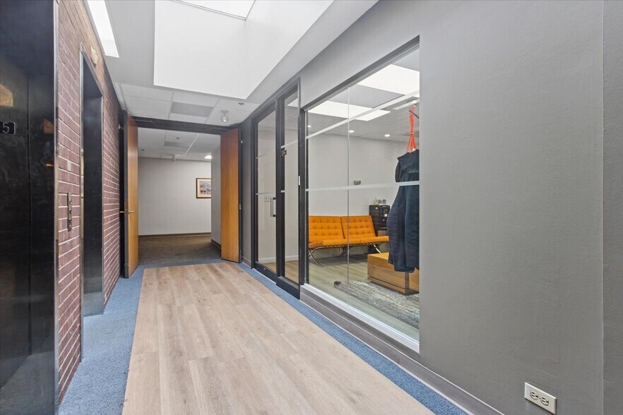 100 Corporate Pl, Peabody, MA à louer - Photo intérieure – Image 2 sur 20