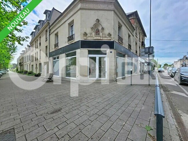 Plus de détails pour Local commercial à louer