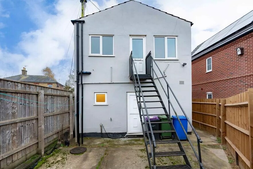 25 London Rd, Kirton à vendre - Photo de l’immeuble – Image 3 sur 10